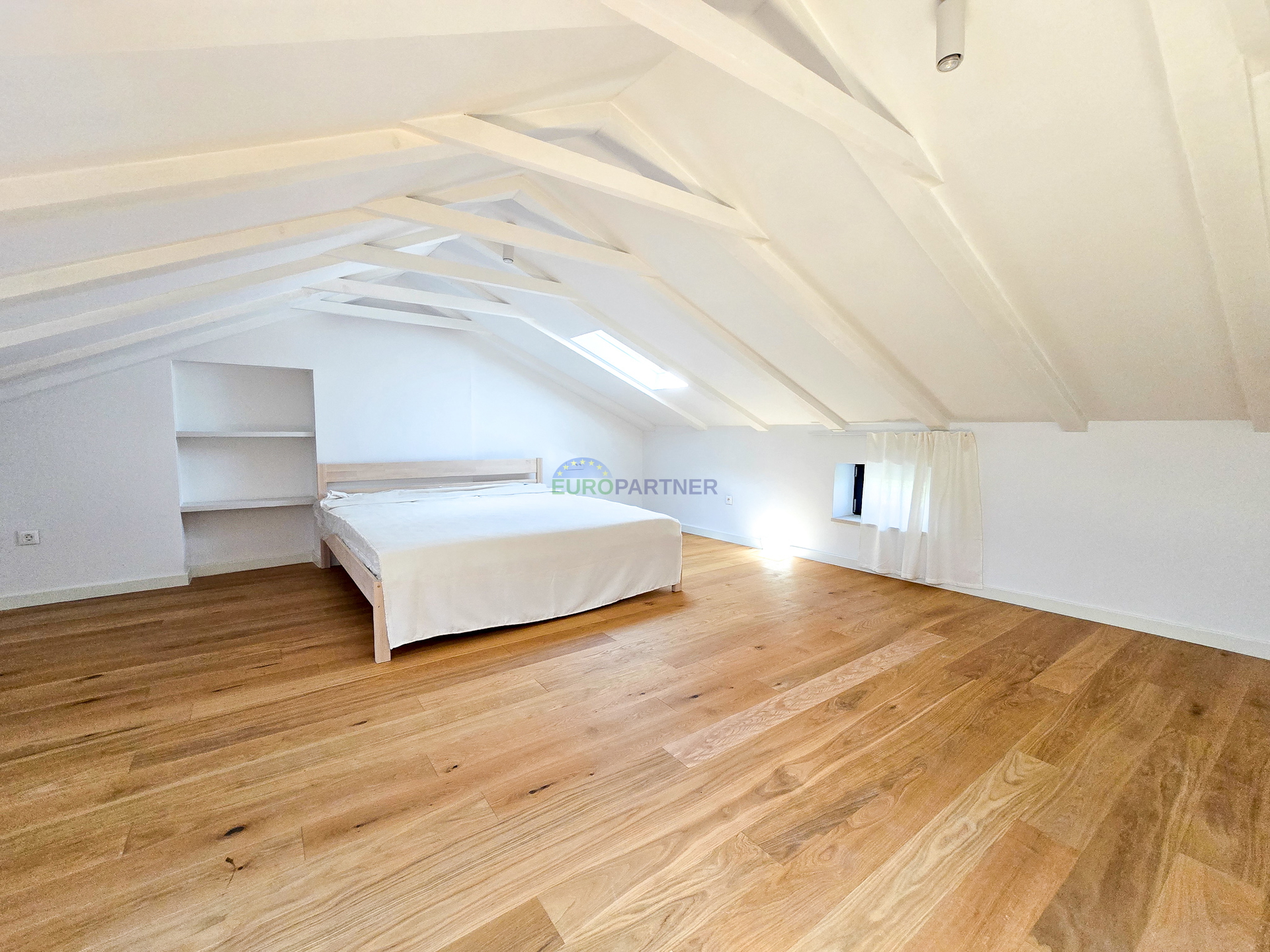 Zweistöckige Wohnung 1 km vom Meer entfernt, Tar