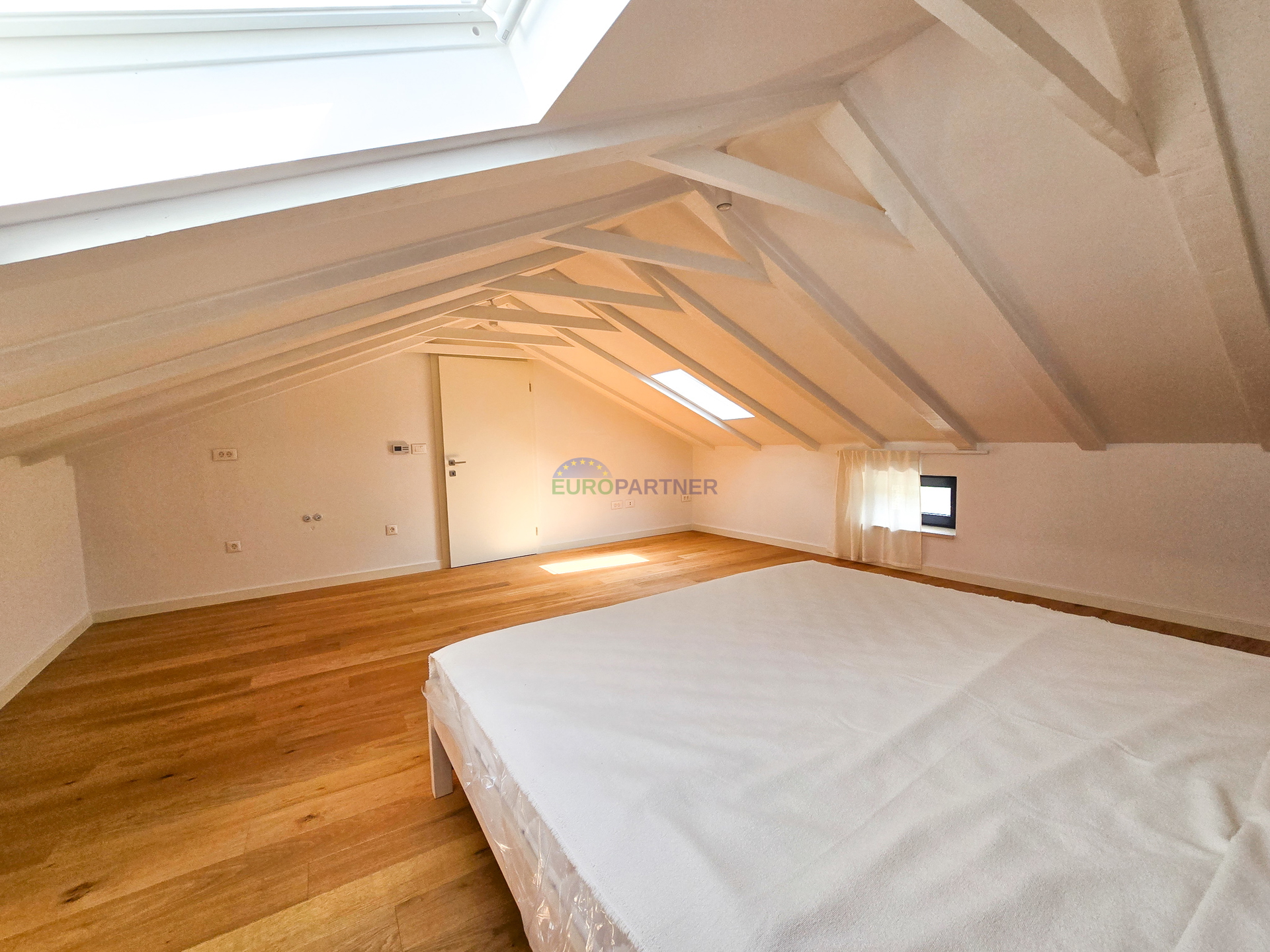 Zweistöckige Wohnung 1 km vom Meer entfernt, Tar