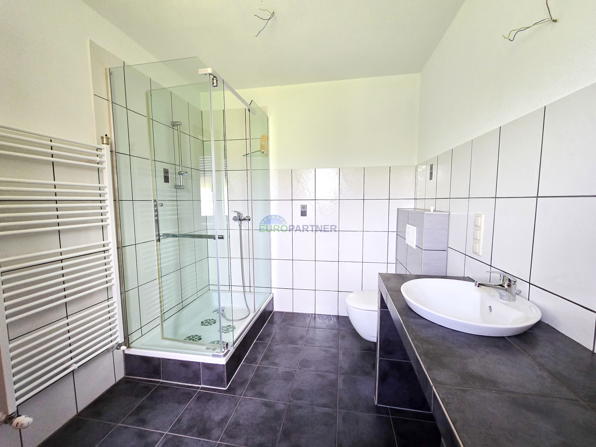 House with a swimming pool and large yard, 10 km from Poreč
