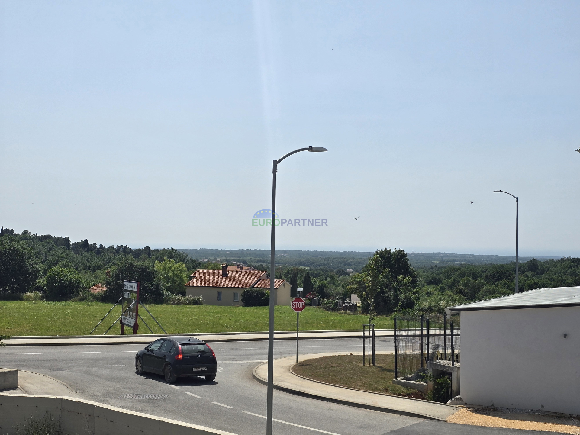Apartmenthaus mit Meerblick, 10km von Poreč