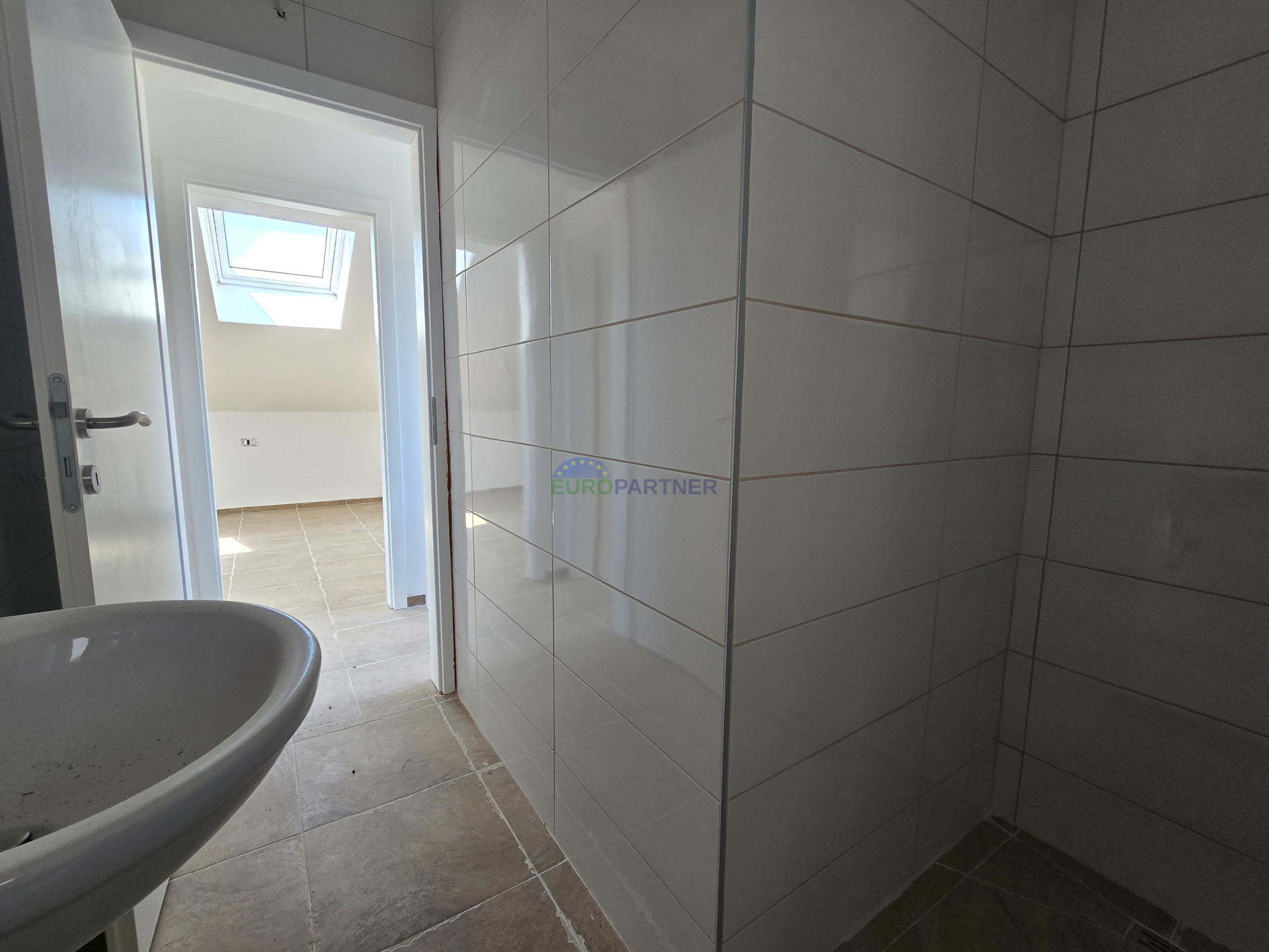Apartmenthaus mit Meerblick, 10km von Poreč
