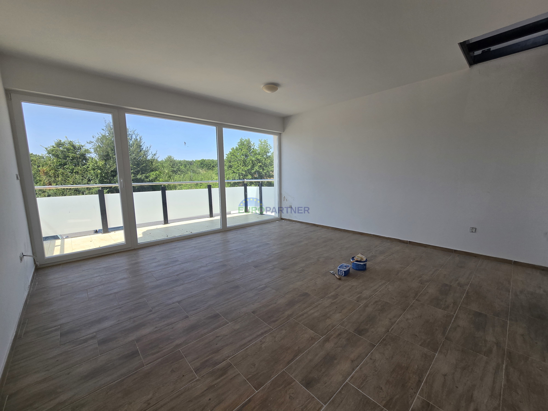 Apartmenthaus mit Meerblick, 10km von Poreč