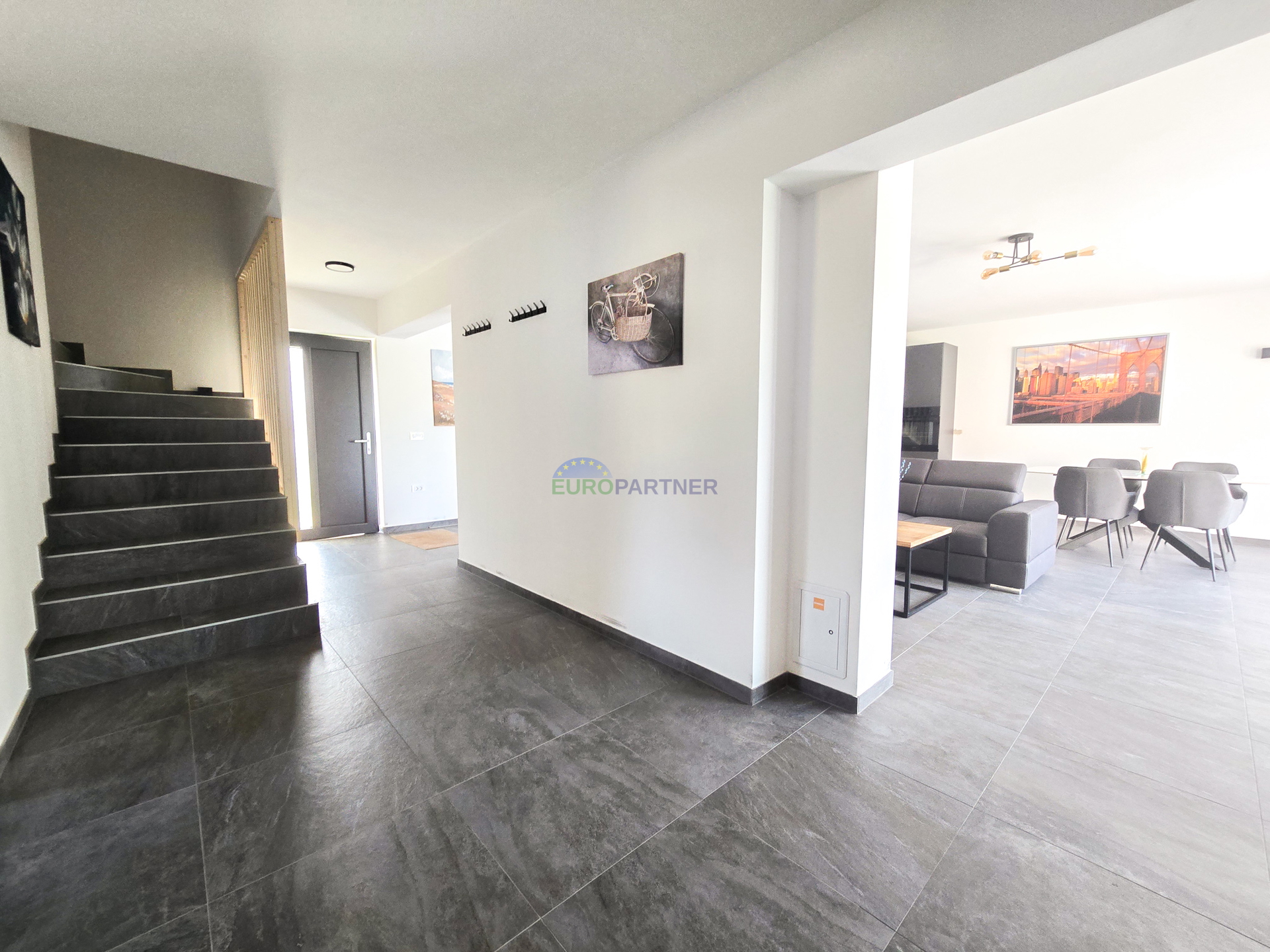 Villa with swimming pool, newly built, near Poreč