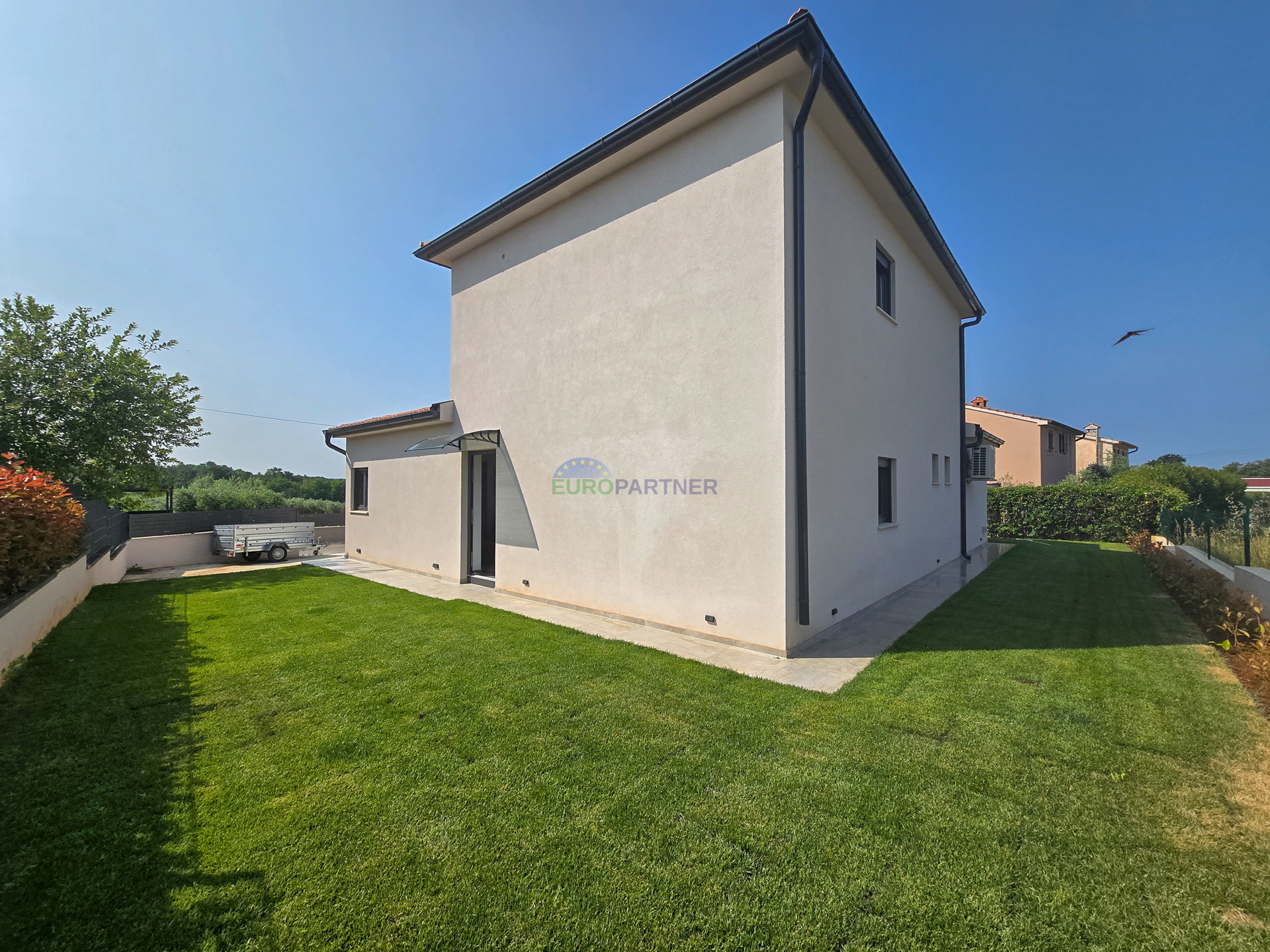 Villa with swimming pool, newly built, near Poreč