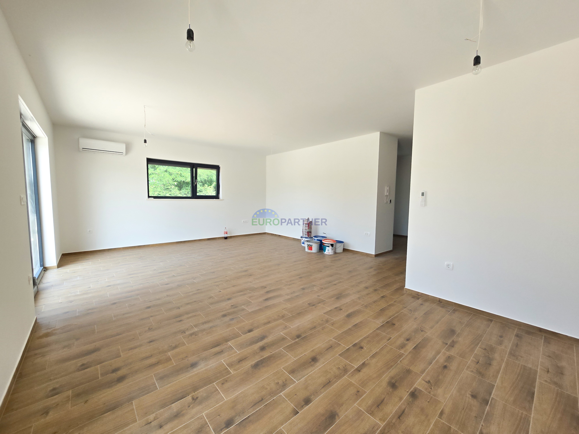 Modern villa 7km from Poreč, Istria