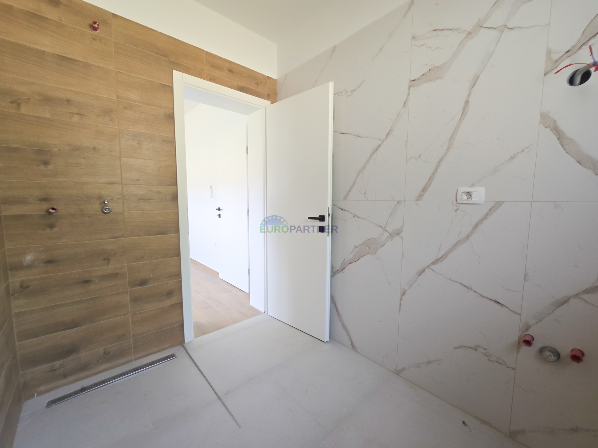 Modern villa 7km from Poreč, Istria