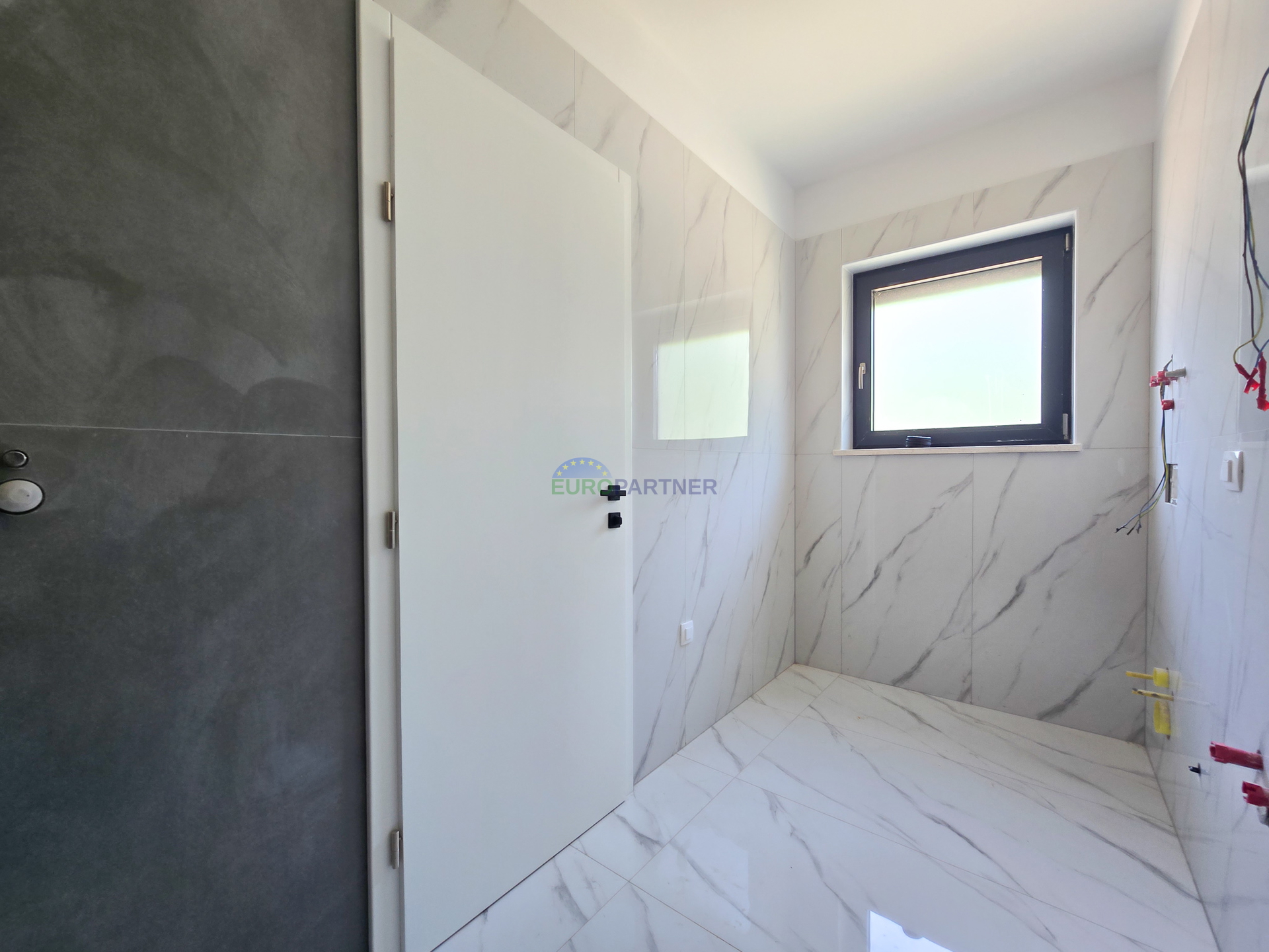 Modern villa 7km from Poreč, Istria