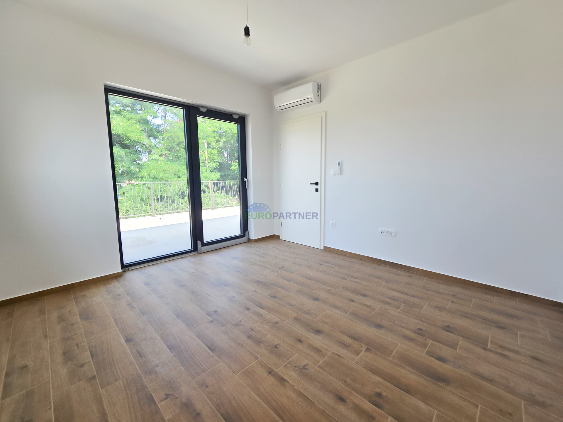 Modern villa 7km from Poreč, Istria