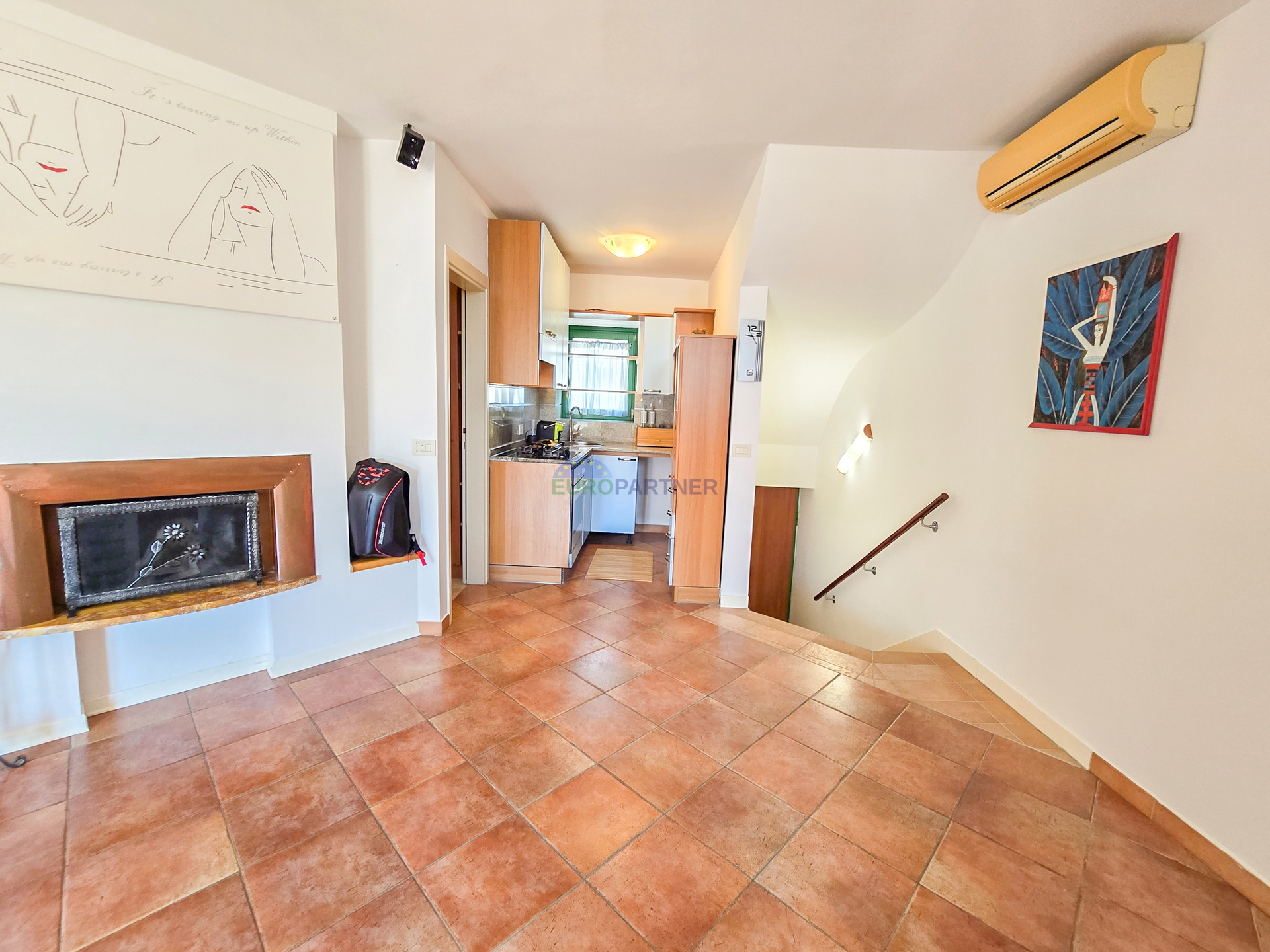Haus mit 2 Wohnungen 200 m vom Meer entfernt, Poreč