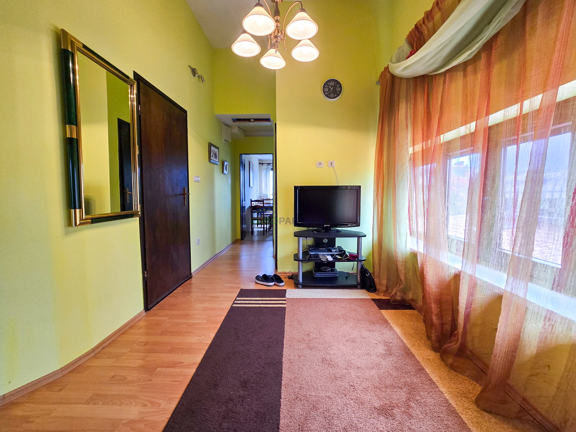 Wohnung mit Garten, Poreč, 800 m vom Meer entfernt