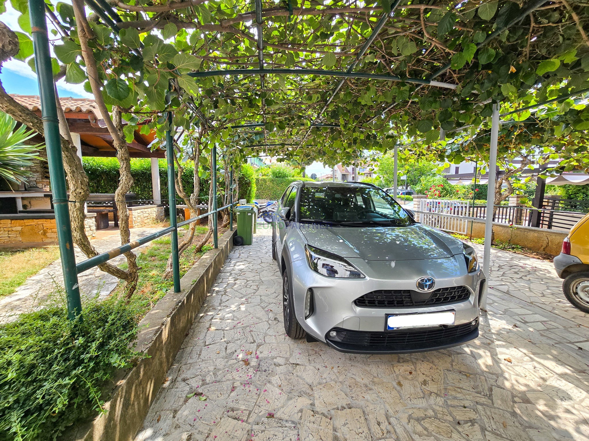 Wohnung mit Garten, Poreč, 800 m vom Meer entfernt