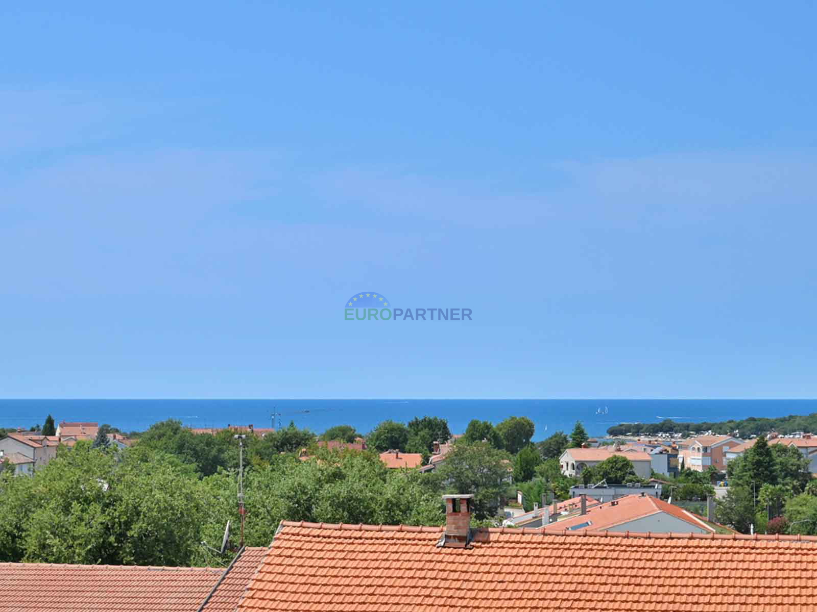 Poreč, Wohnung mit Meerblick - 1 km vom Strand entfernt
