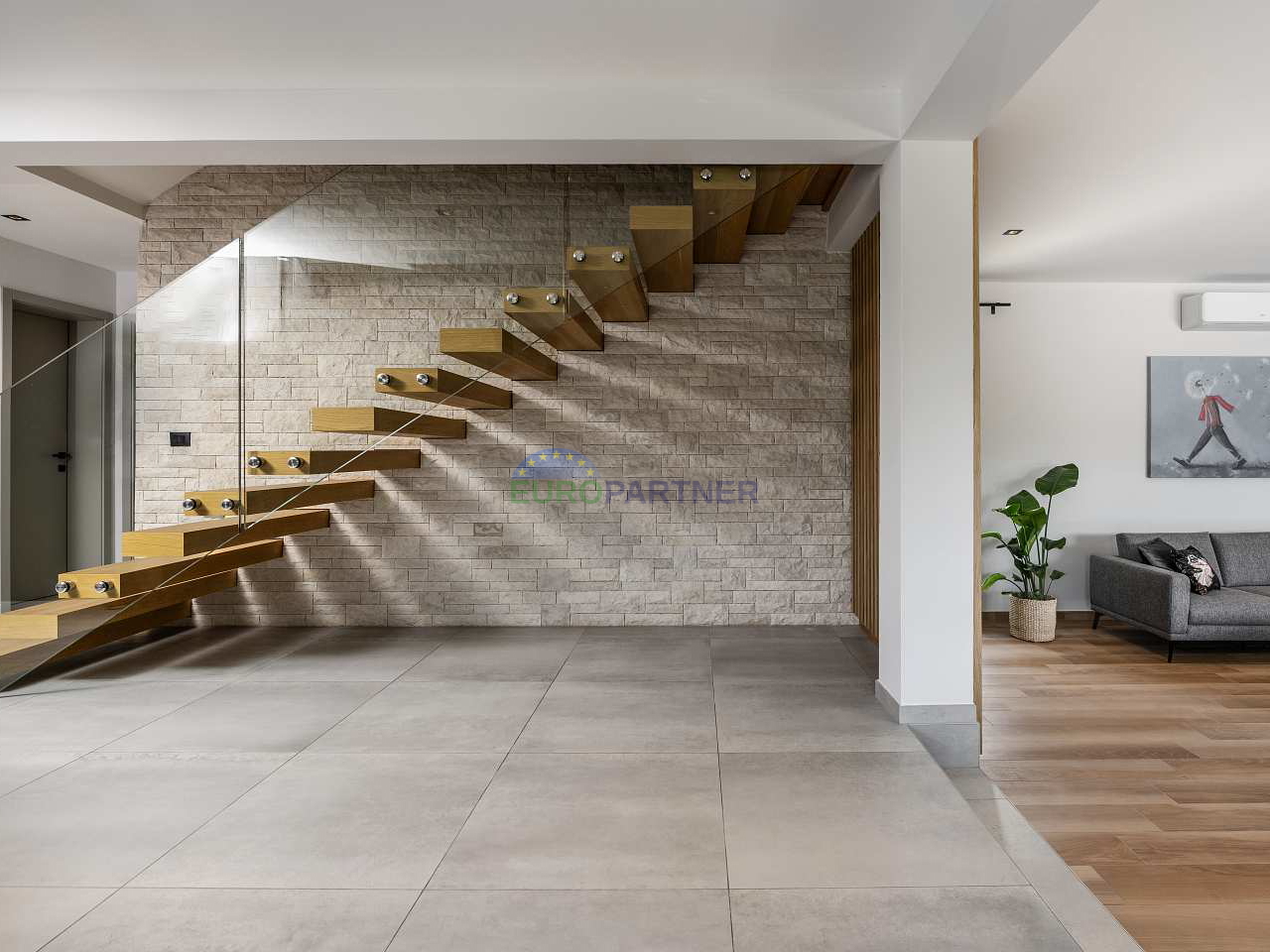 Moderna vila s pogledom na more, Poreč, 900m od mora