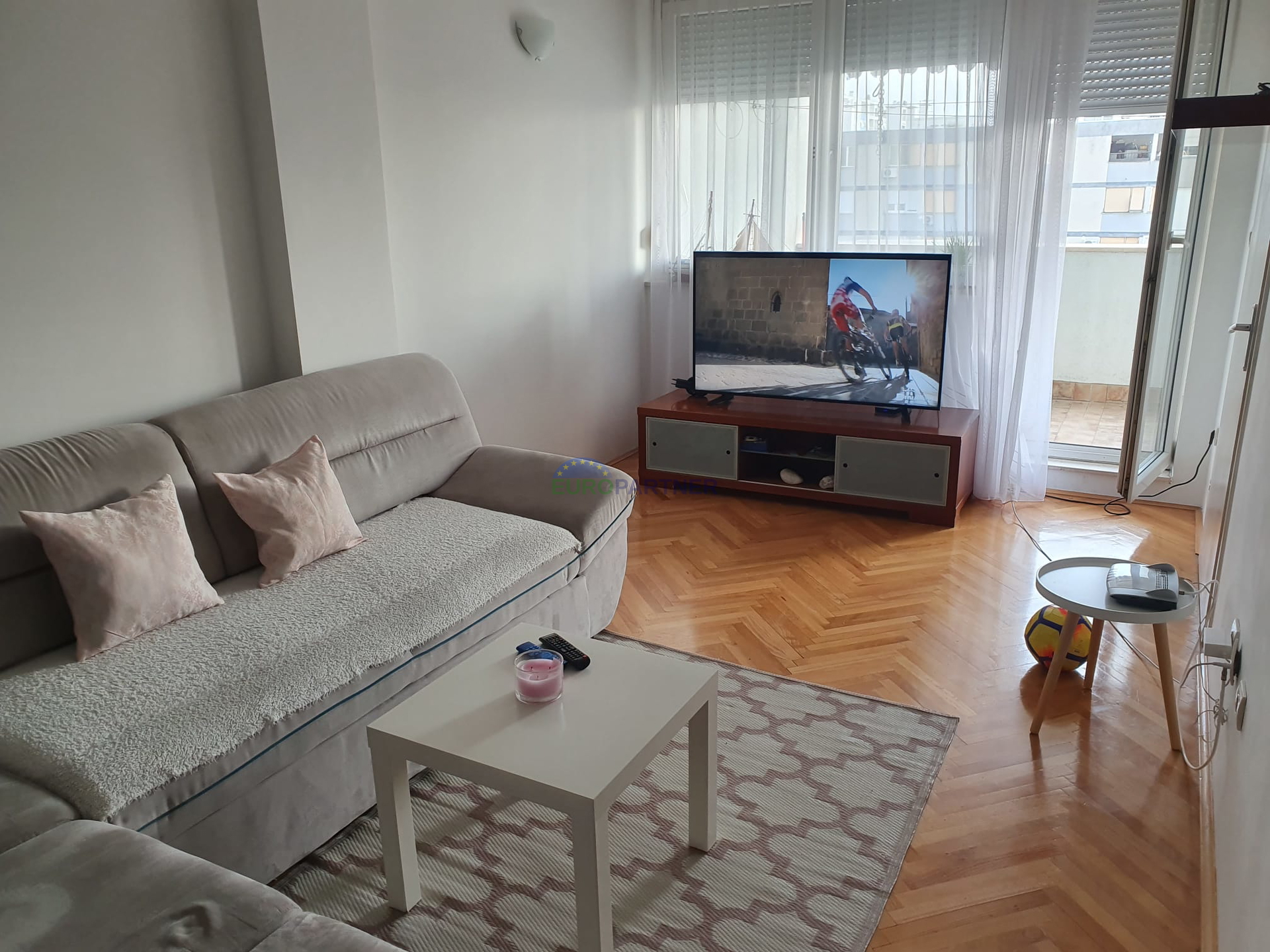 Verkauf, Plokite 4-Zimmer, 90 m2, mit Garage und Aussicht