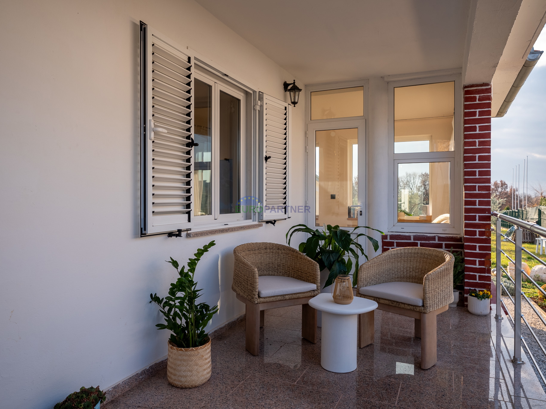 House&comma; 220 m2&comma; For Sale&comma; Pore&ccaron;