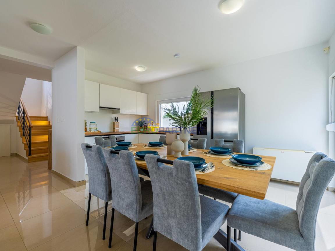 Haus&comma; 212 m2&comma; Verkauf&comma; Vodnjan