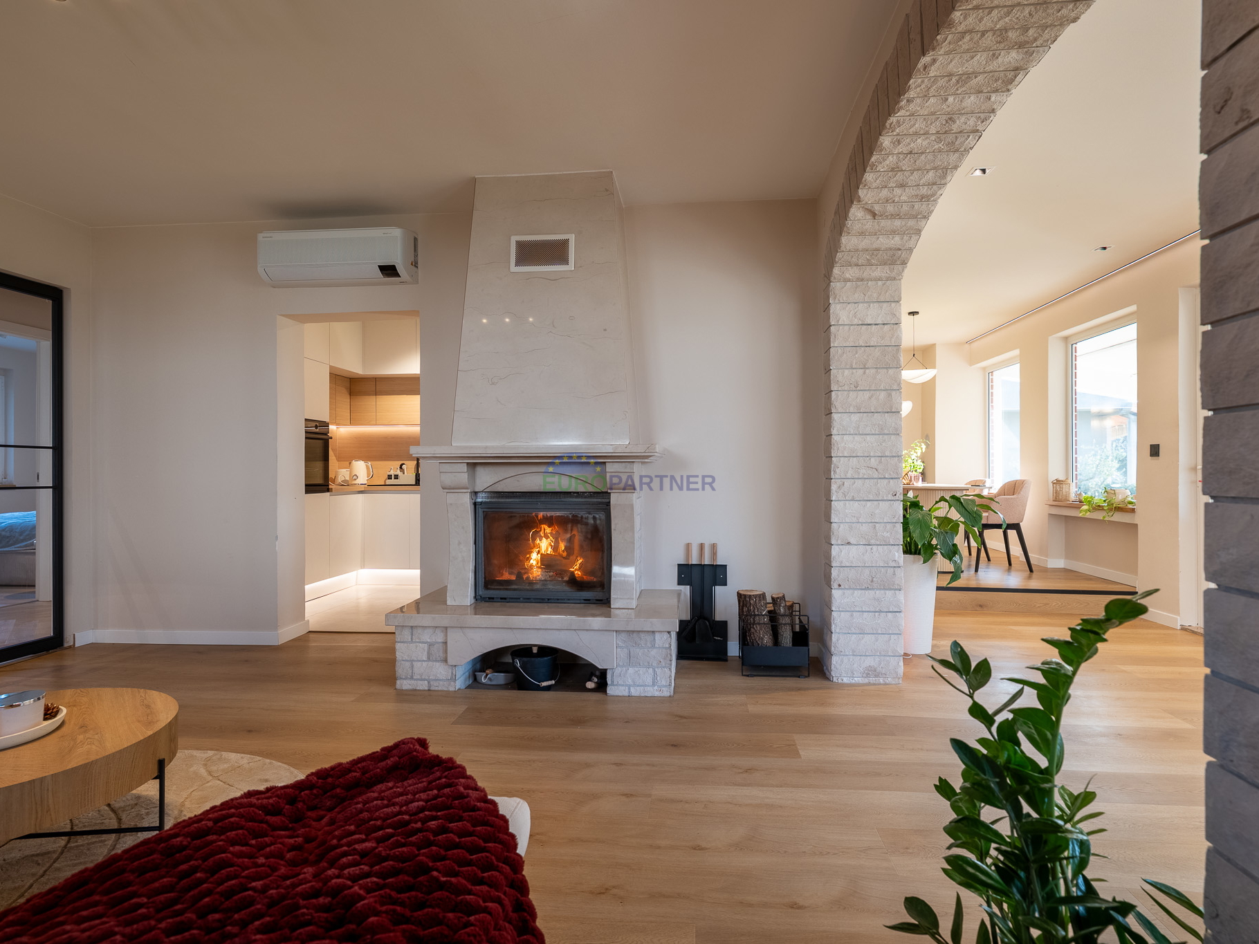 House&comma; 220 m2&comma; For Sale&comma; Pore&ccaron;