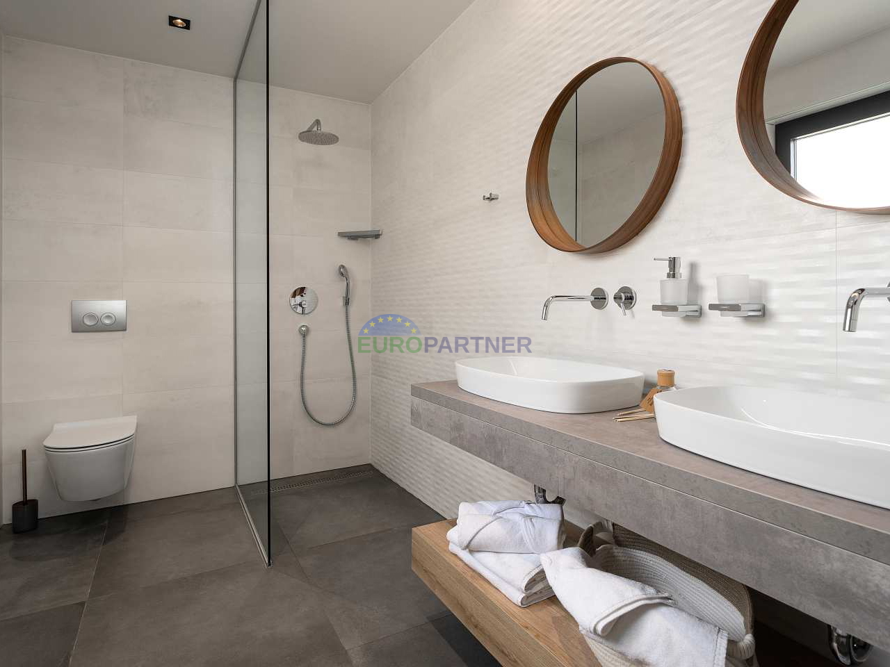 Moderna vila s pogledom na more, Poreč, 900m od mora