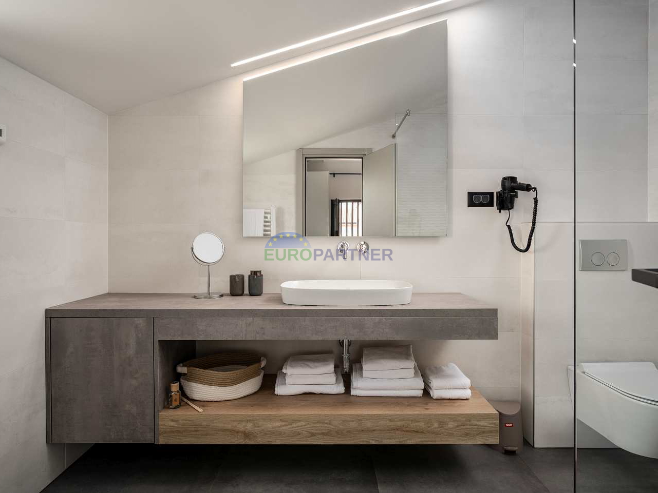 Moderna vila s pogledom na more, Poreč, 900m od mora