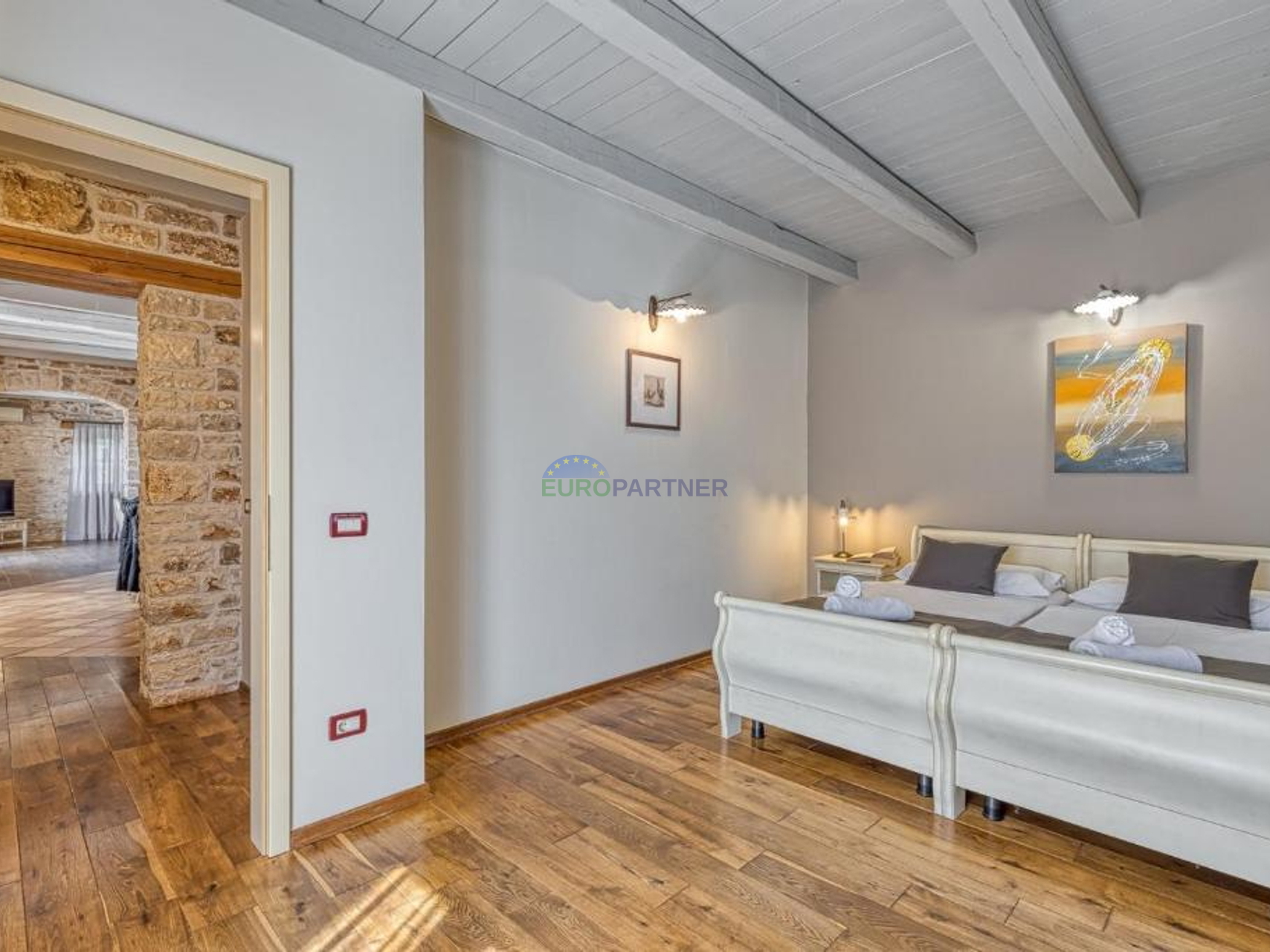 Unica villa in pietra autoctona con piscina, Porec