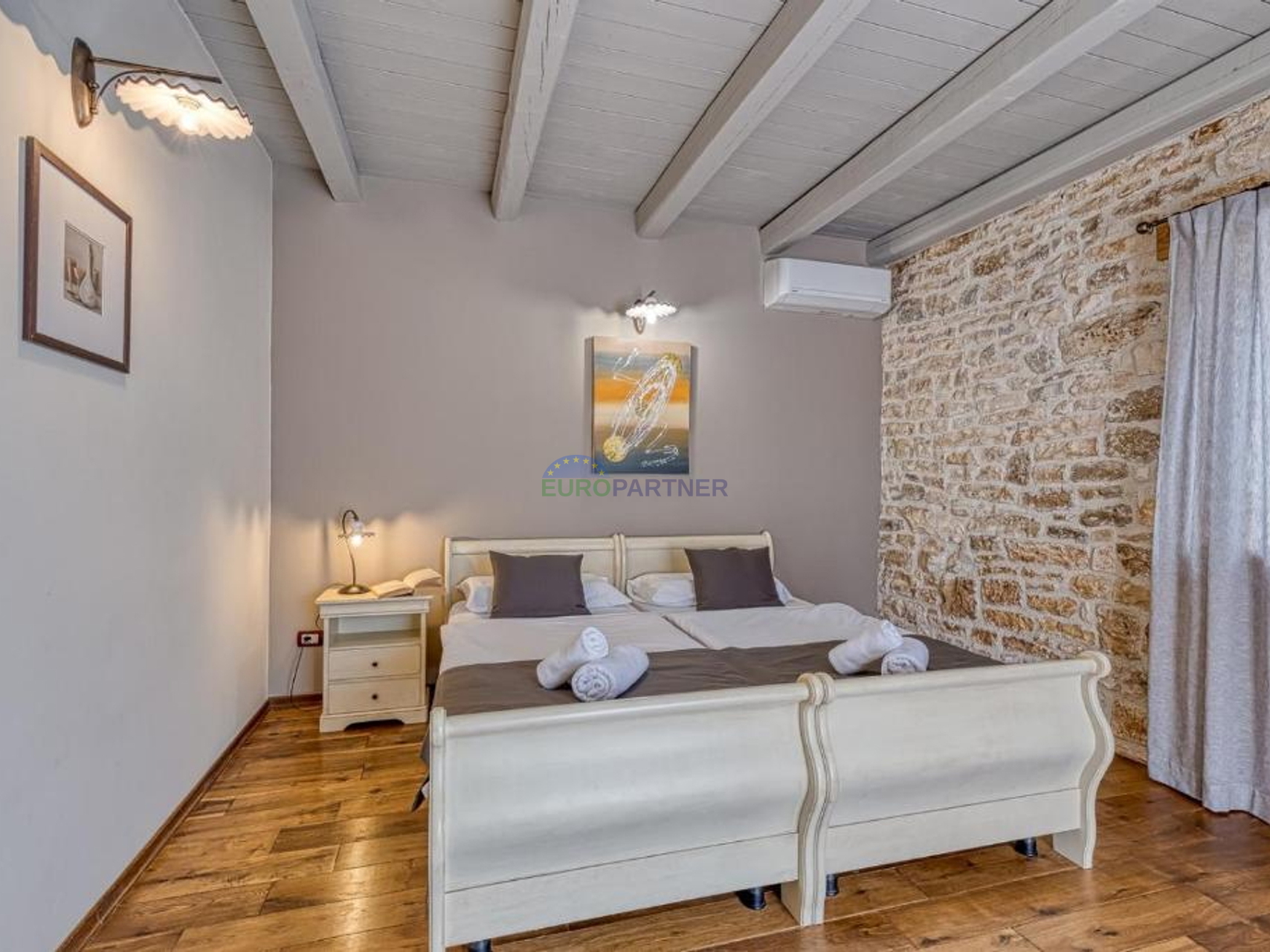 Unica villa in pietra autoctona con piscina, Porec