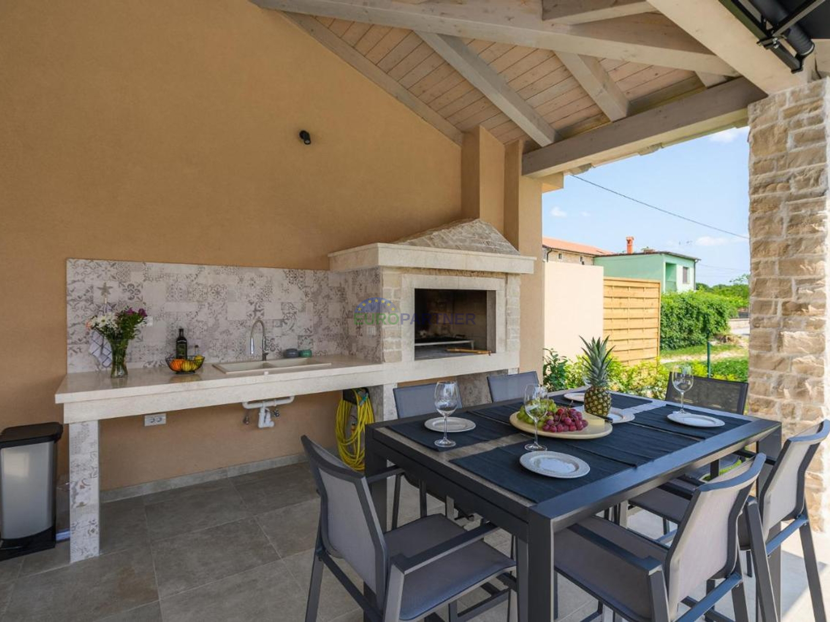 Istria, Kanfanar, beautiful villa in the surroundings of Kanfanar with a view.