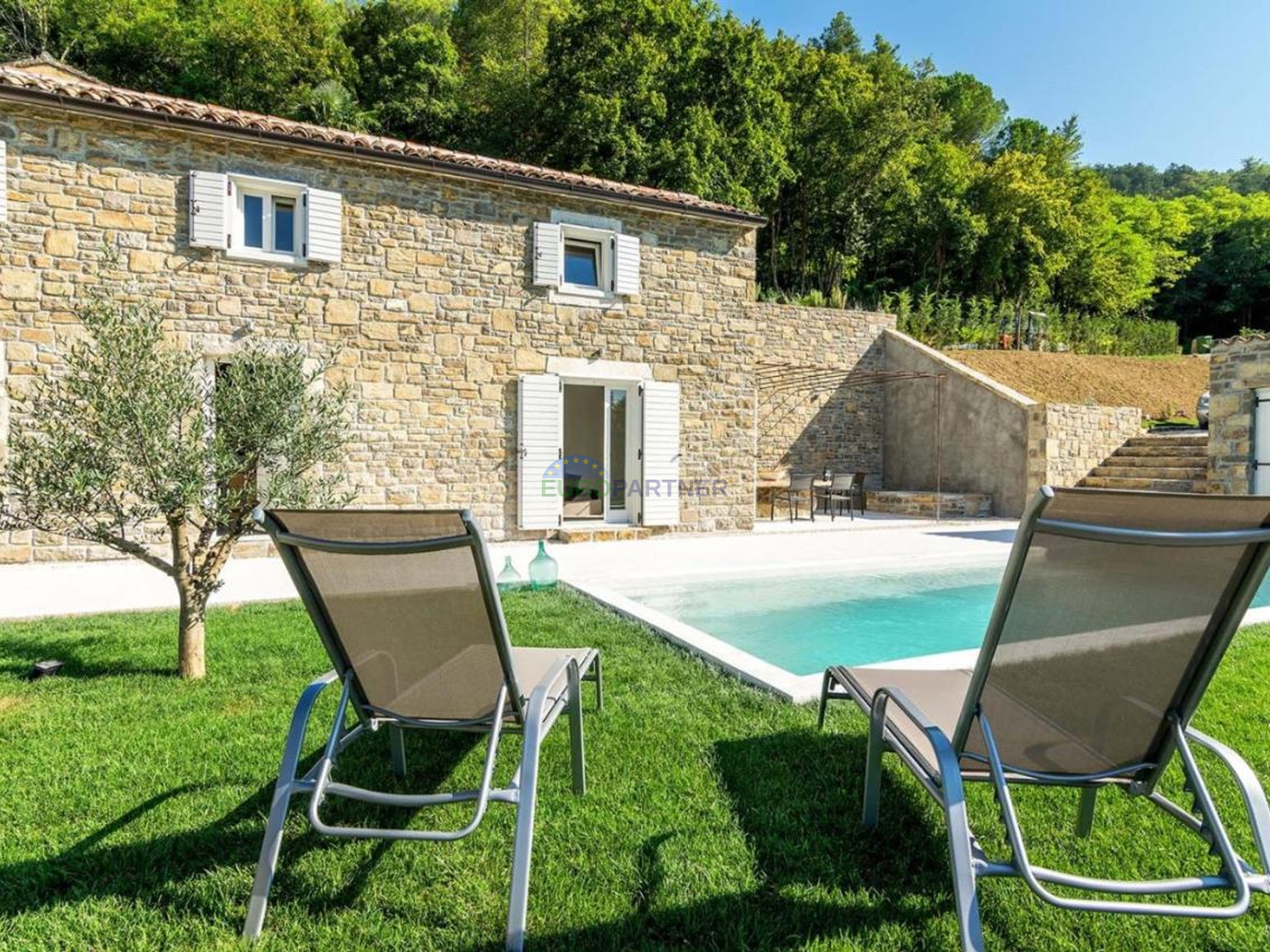 Istria, Motovun, casa in pietra con splendida vista nei dintorni di Motovun