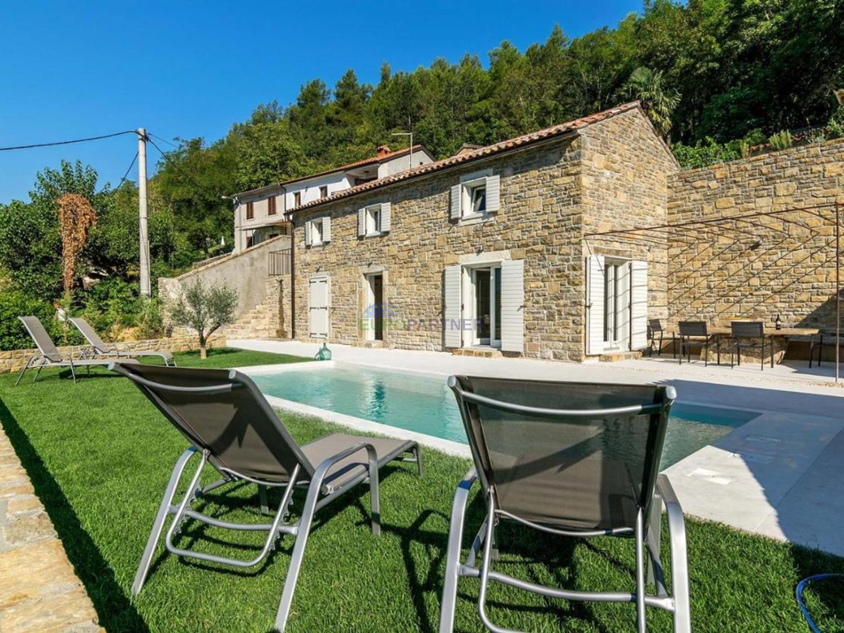 Istria, Motovun, casa in pietra con splendida vista nei dintorni di Motovun