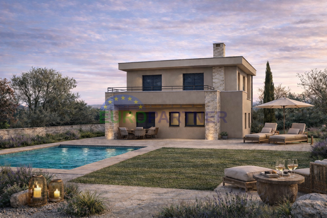 Istria, Sveti Lovreč, villa in costruzione