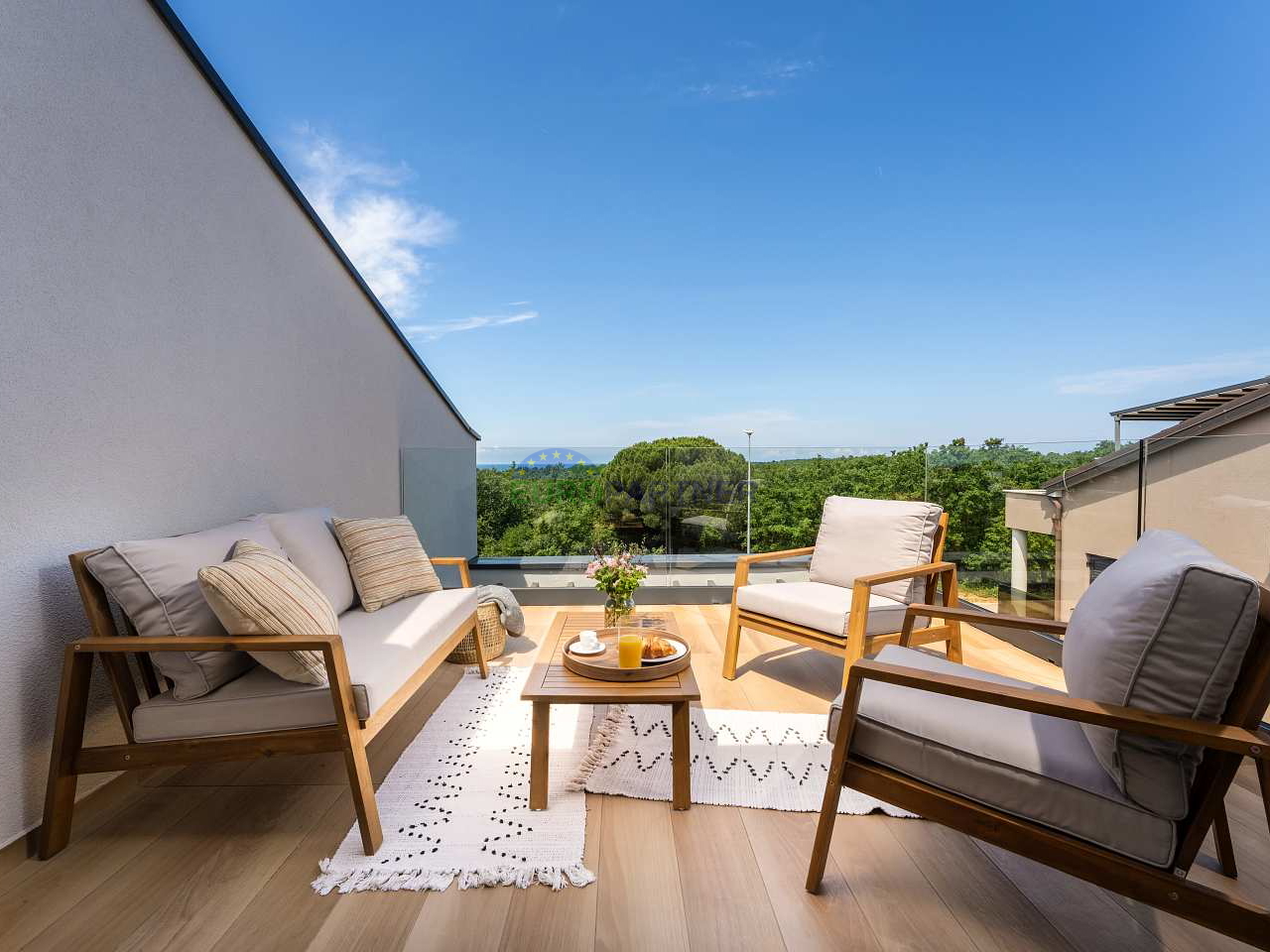 Moderna vila s pogledom na more, Poreč, 900m od mora