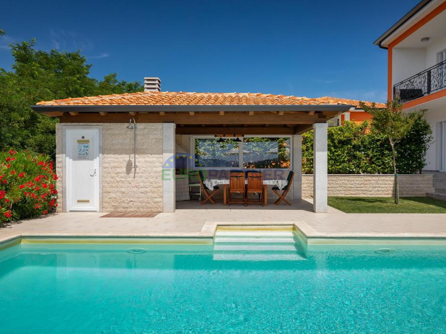 Ekskluzivna Vila s Pogledom na More – Umag, Istra