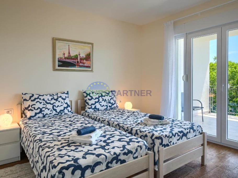 Ekskluzivna Vila s Pogledom na More – Umag, Istra