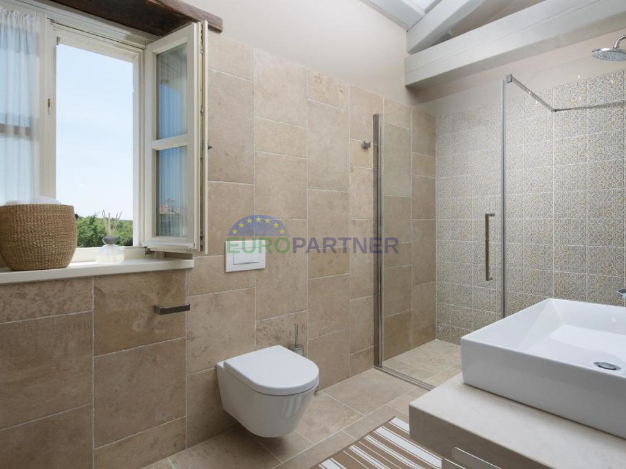 Beautiful luxury stone villa in Istria&excl;