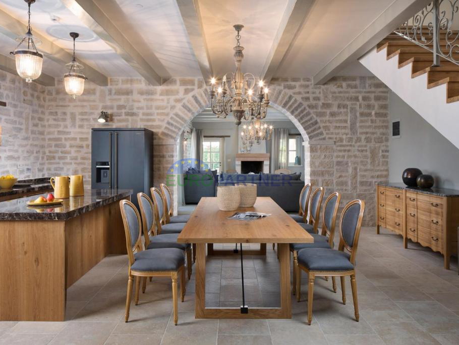 Beautiful luxury stone villa in Istria&excl;