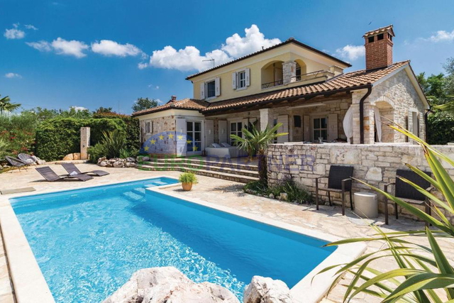 Beautiful Mediterranean villa with a view of nature, near Poreč.