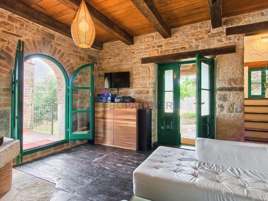 Istra, Baderna, autentična kamena kuća nakon renovacije