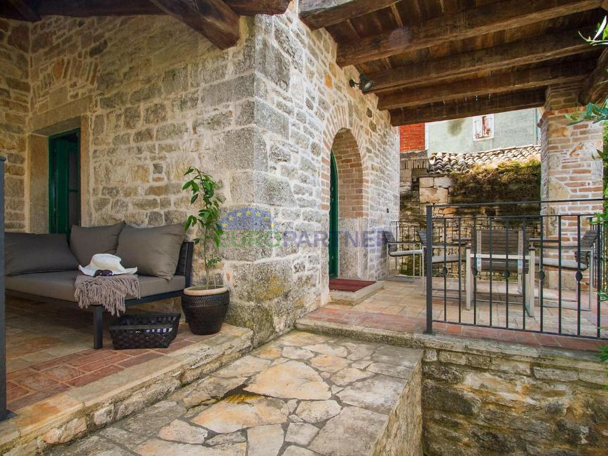 Istra, Baderna, autentična kamena kuća nakon renovacije
