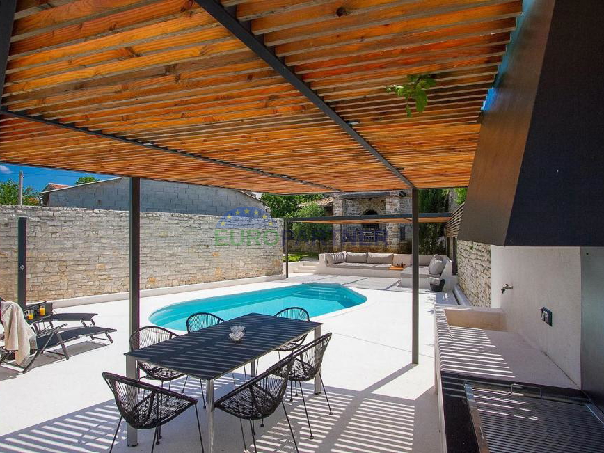 Istra, Baderna, autentična kamena kuća nakon renovacije