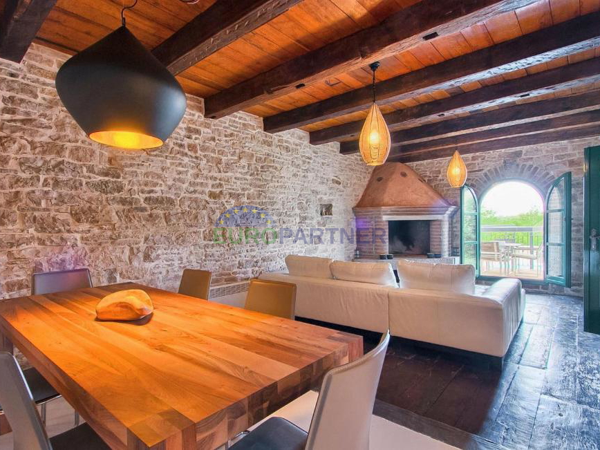 Istra, Baderna, autentična kamena kuća nakon renovacije