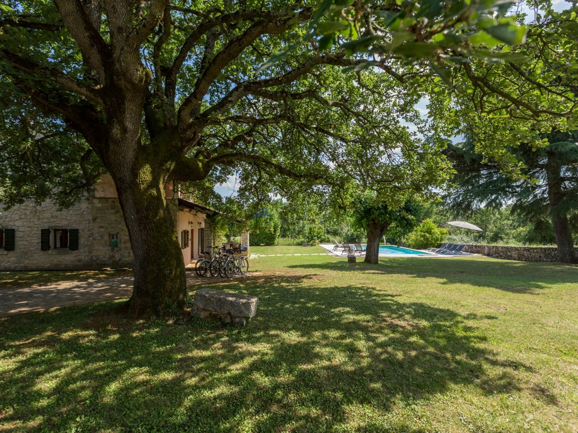 Istrien&comma; Region Pore&ccaron;&period; Freistehendes Haus mit gro&szlig;em Garten