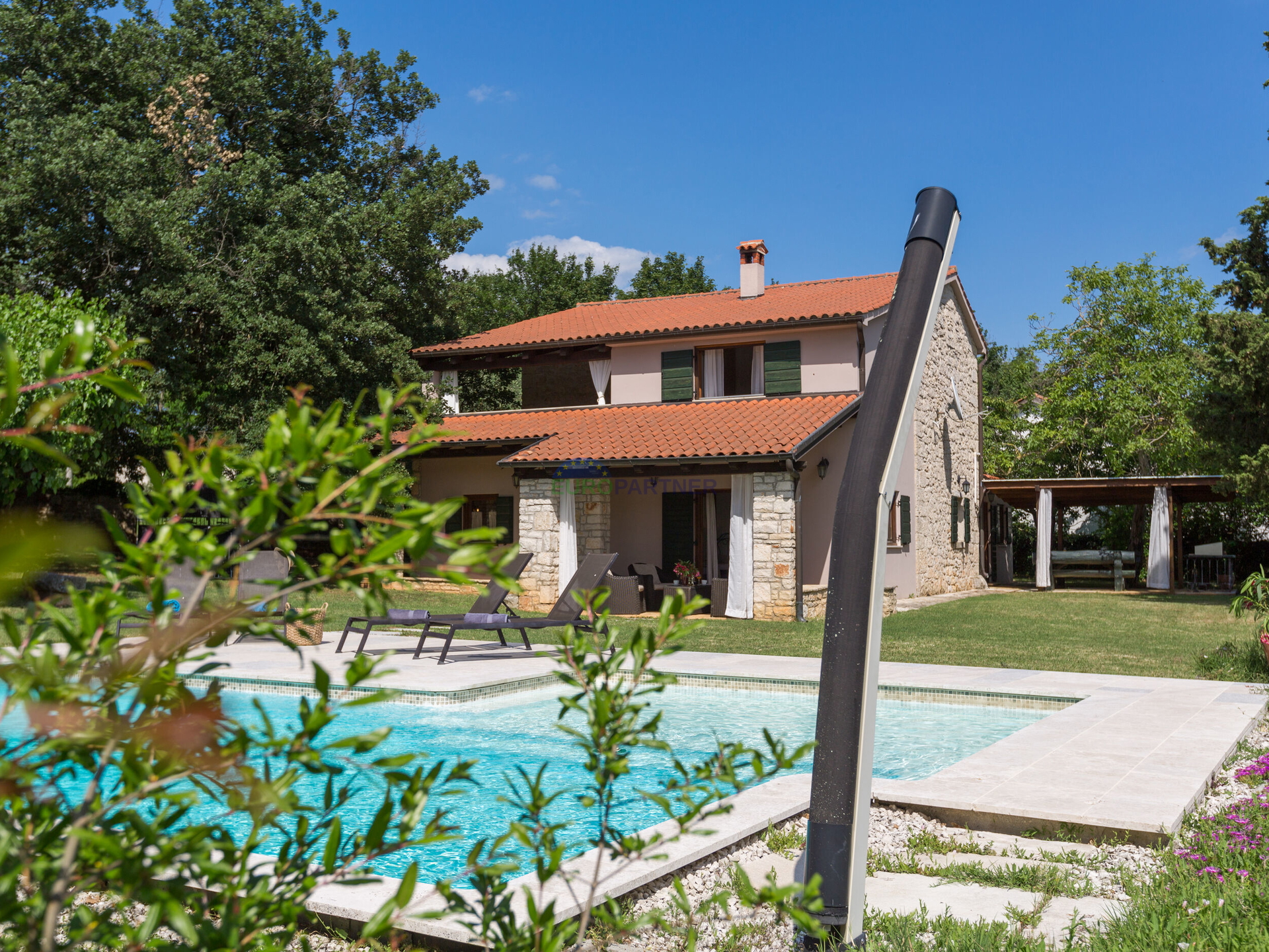 Istrien&comma; Region Pore&ccaron;&period; Freistehendes Haus mit gro&szlig;em Garten