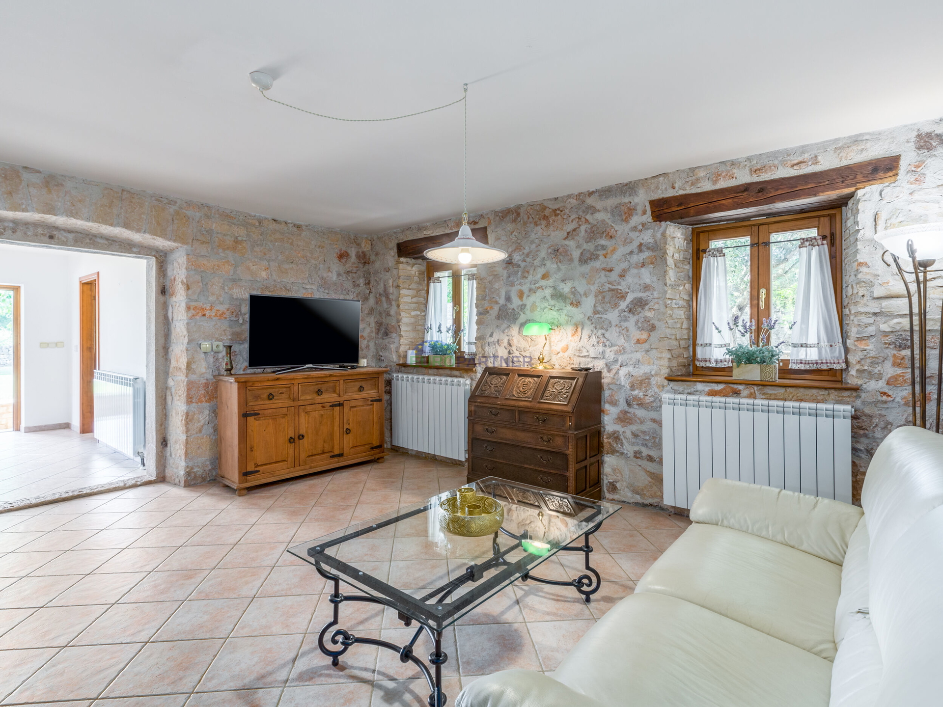Istrien&comma; Region Pore&ccaron;&period; Freistehendes Haus mit gro&szlig;em Garten
