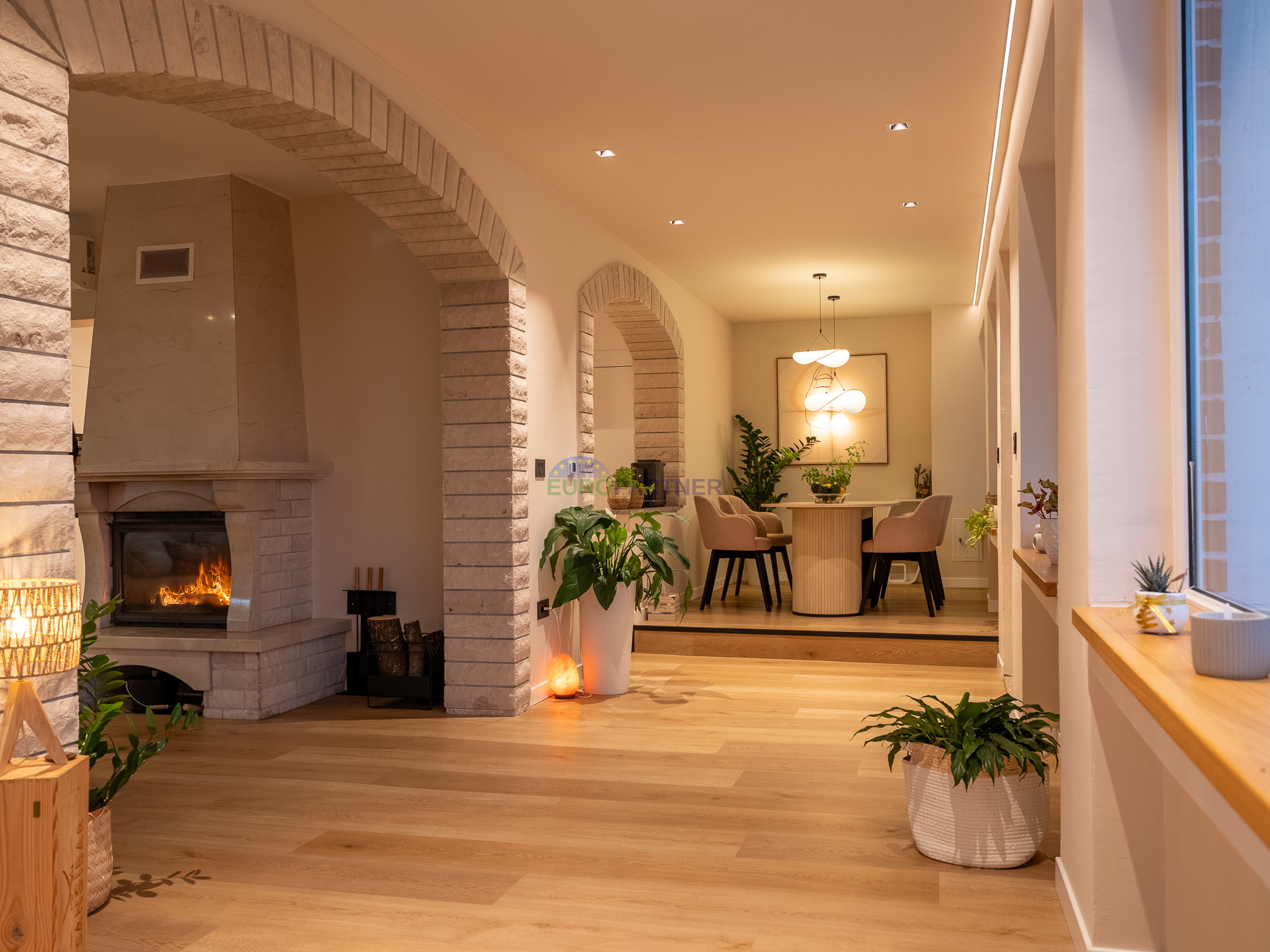 House&comma; 220 m2&comma; For Sale&comma; Pore&ccaron;