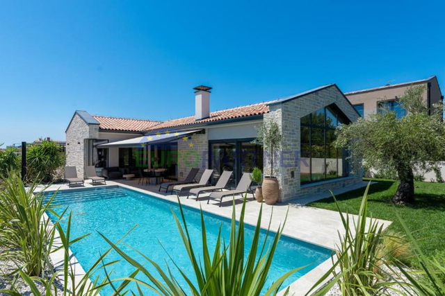 Designervilla in der Nähe von Poreč, 3 km vom Meer entfernt