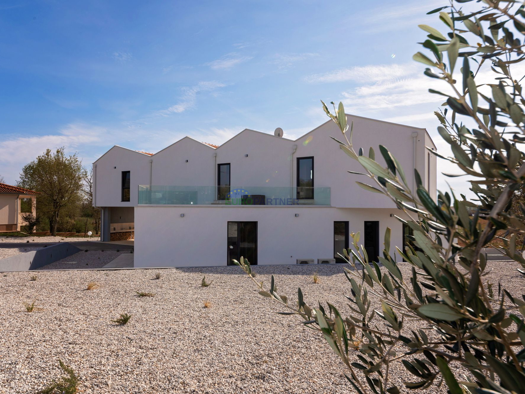 Luxusvilla mit 6000 m2 Garten, Umgebung von Poreč