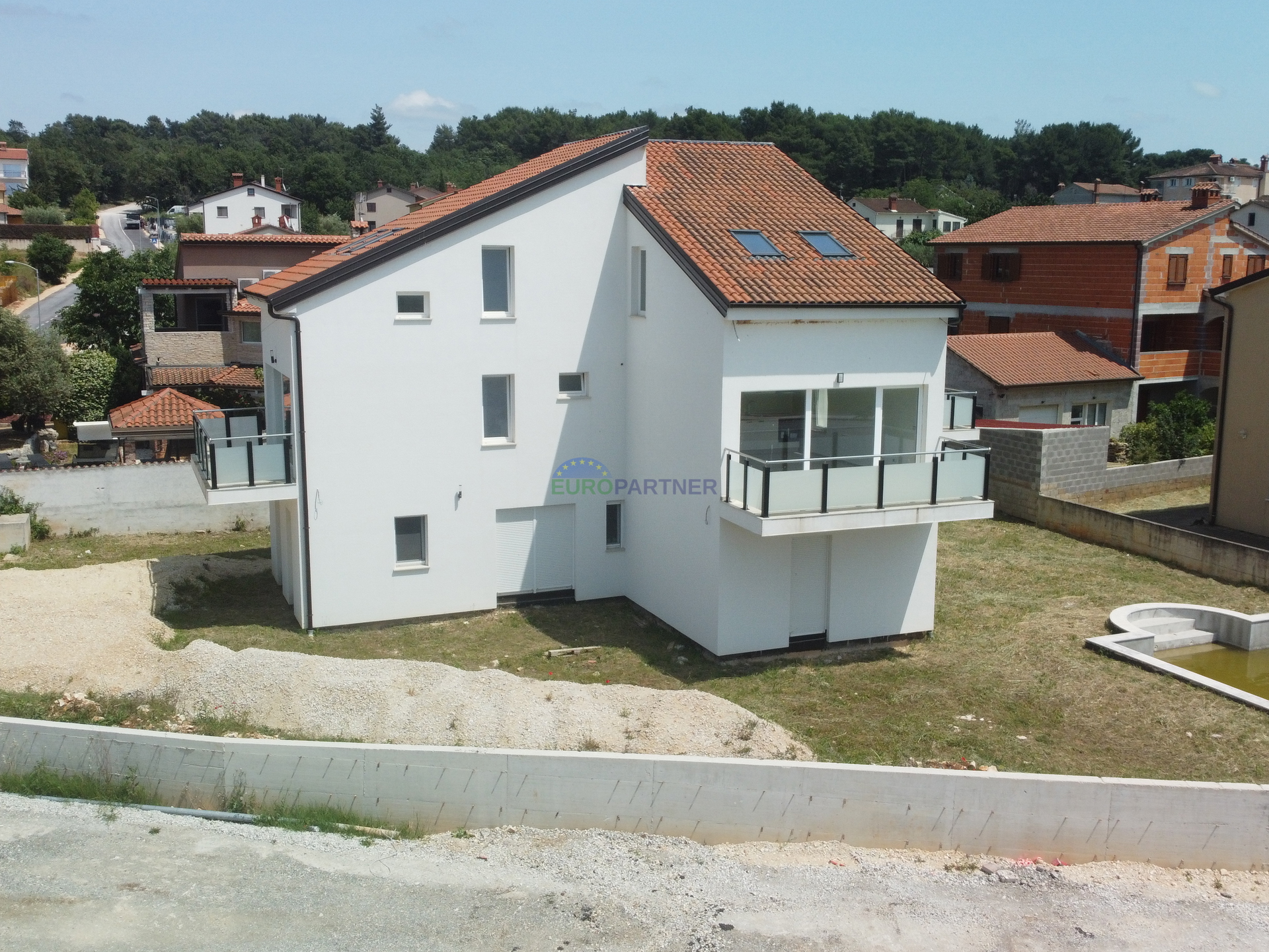 Apartmenthaus mit Meerblick, 10km von Poreč