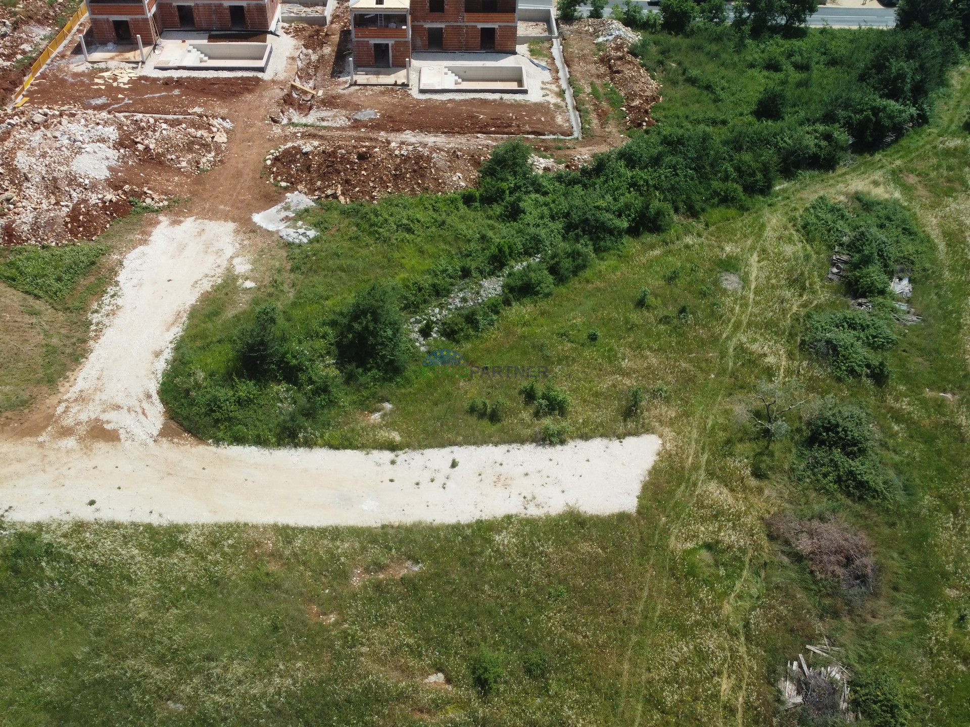 Građevinsko zemljište  1000m2, Poreč okolica