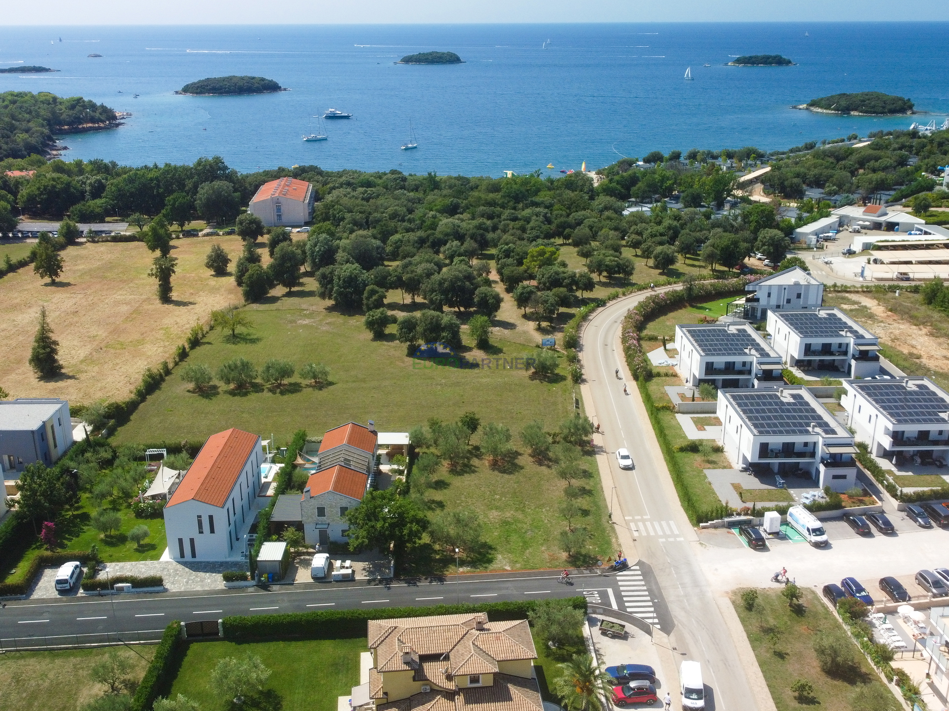 Istra, Funtana, Baugrundstück 100 m vom Meer entfernt