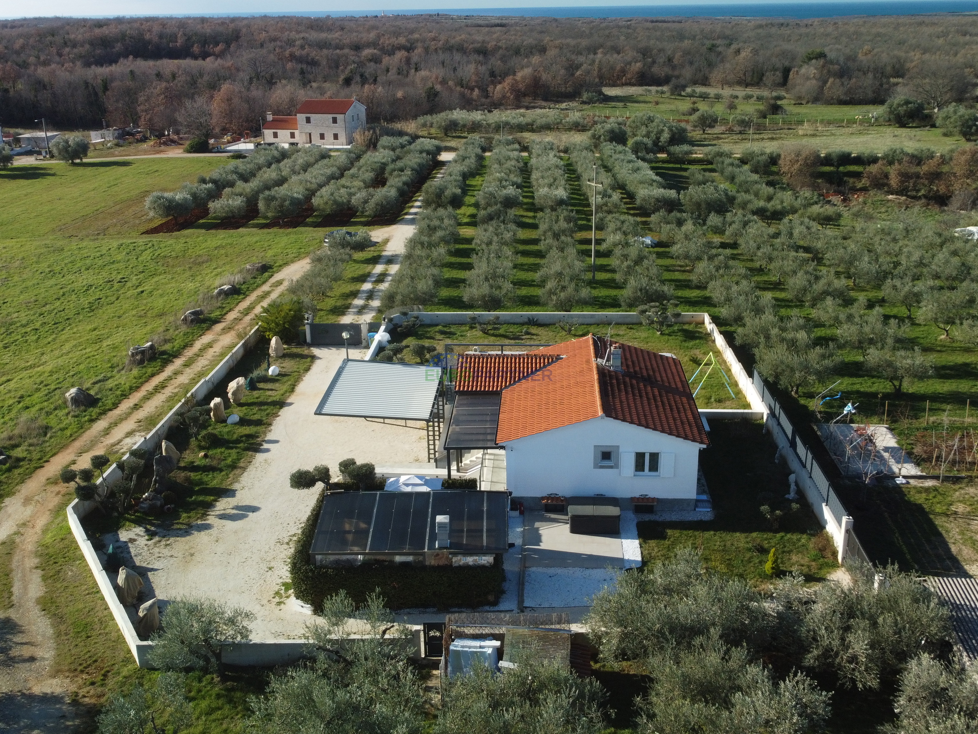 Istrien, Višnjan, Villa mit einem schönen Garten