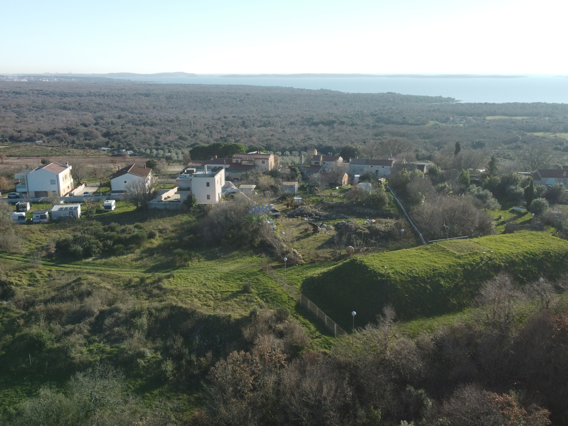 Istria, Vodnjan, building land with a sea view